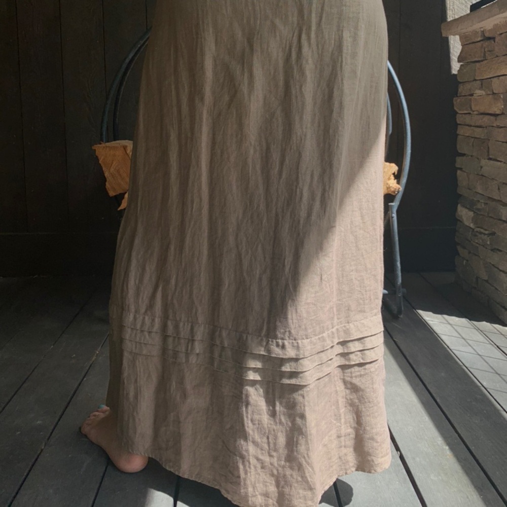Linen maxi skirt - Picture 2 of 4